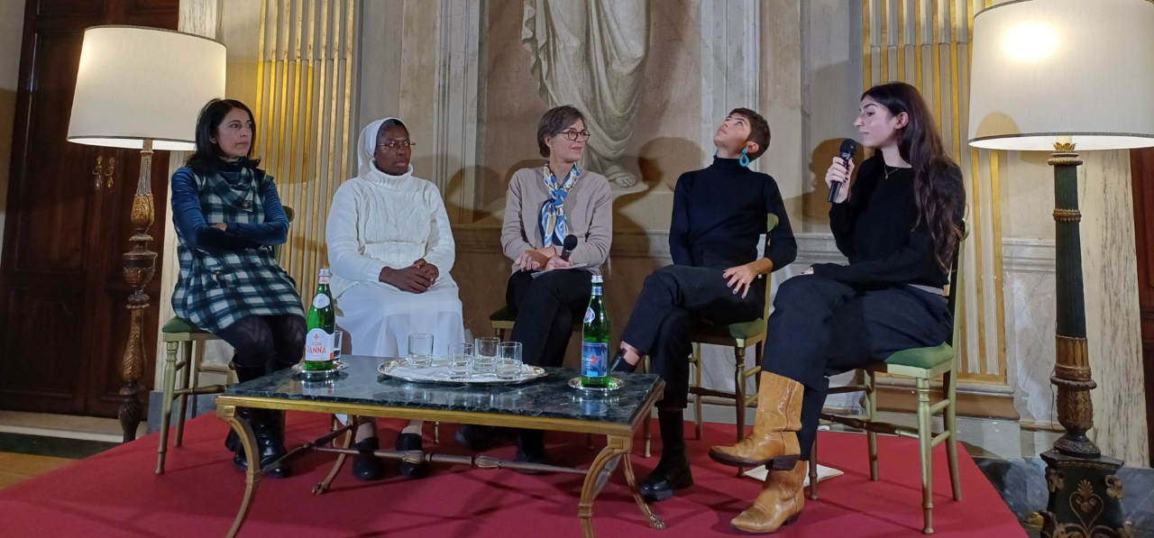 Tavola rotonda 'Violences faites aux femmes et religions en Méditerranée: témoignages croisés'